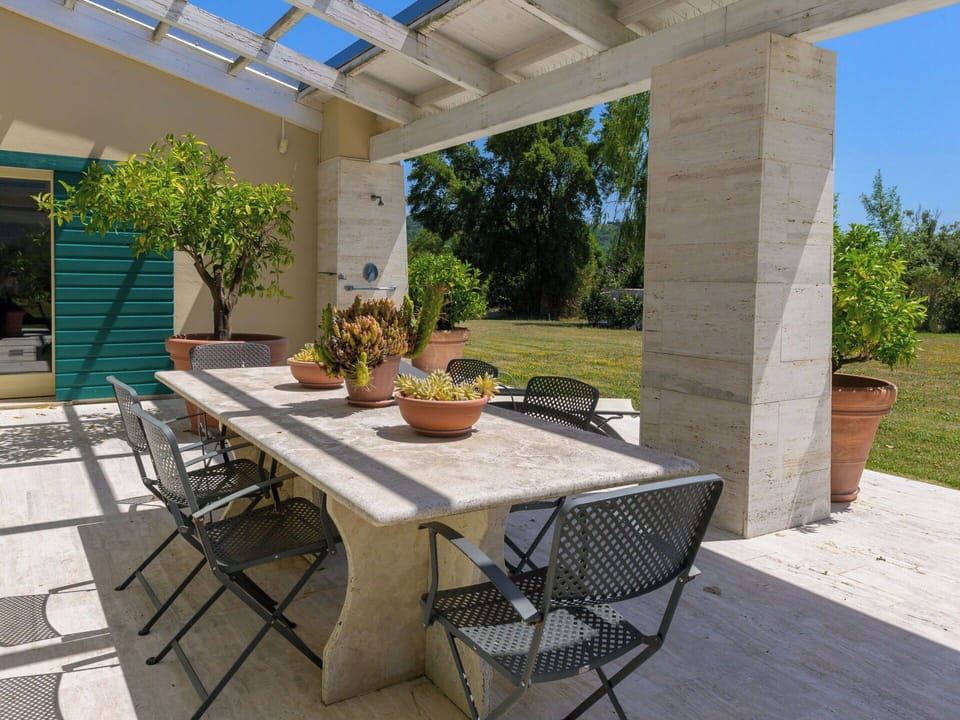 Furniture, Outdoor Furniture, Chair, Table, Outdoor Table, Kitchen & Dining Room Table, Shade, Patio, Flowerpot, Garden
