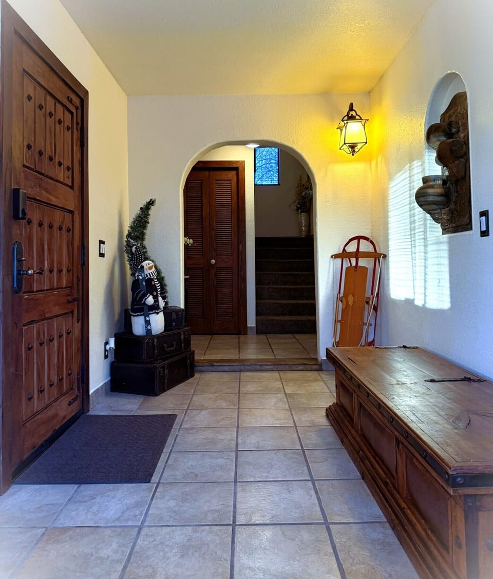 Entry / Mud Room