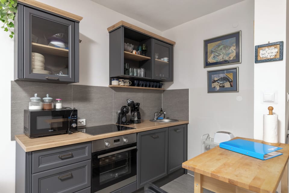 Kitchen and dining area