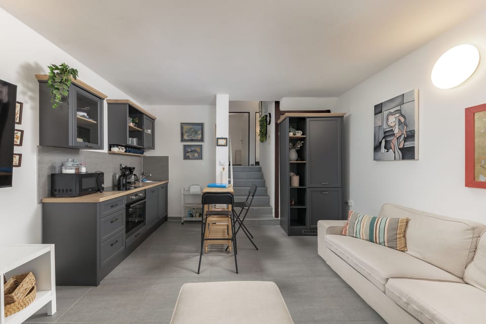 Kitchen and dining area