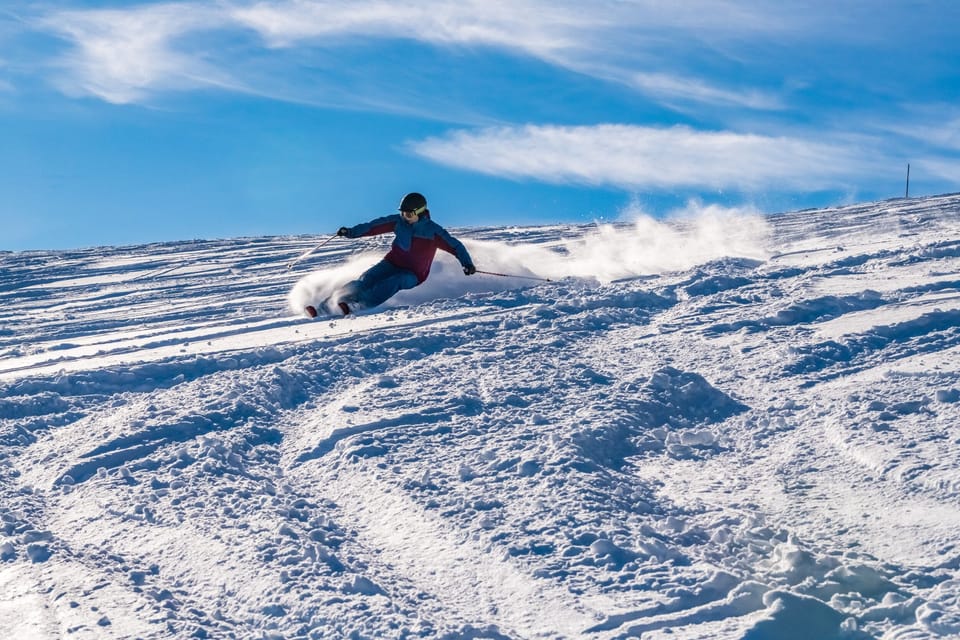 Snow and ski sports