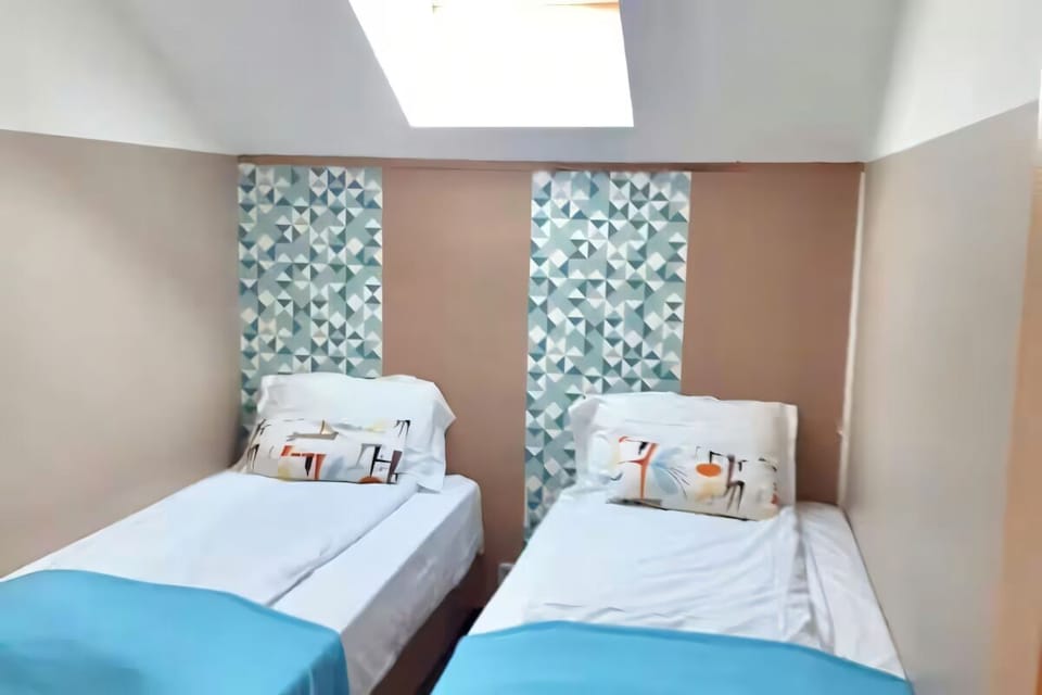 Bedroom. Interior and views may vary based on location and availability.
