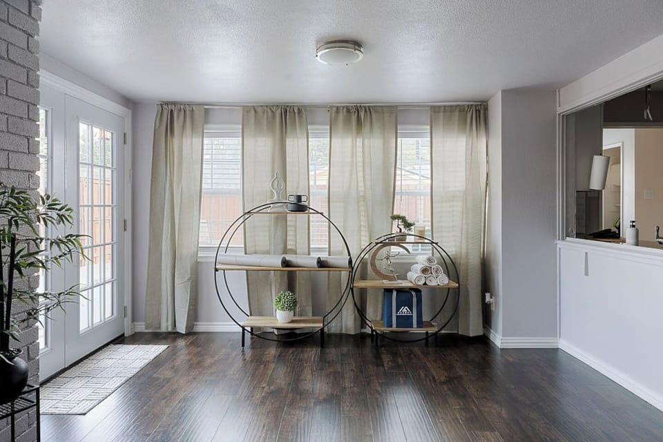 Enjoy the indoor yoga station, conveniently located in the beautiful, natural light