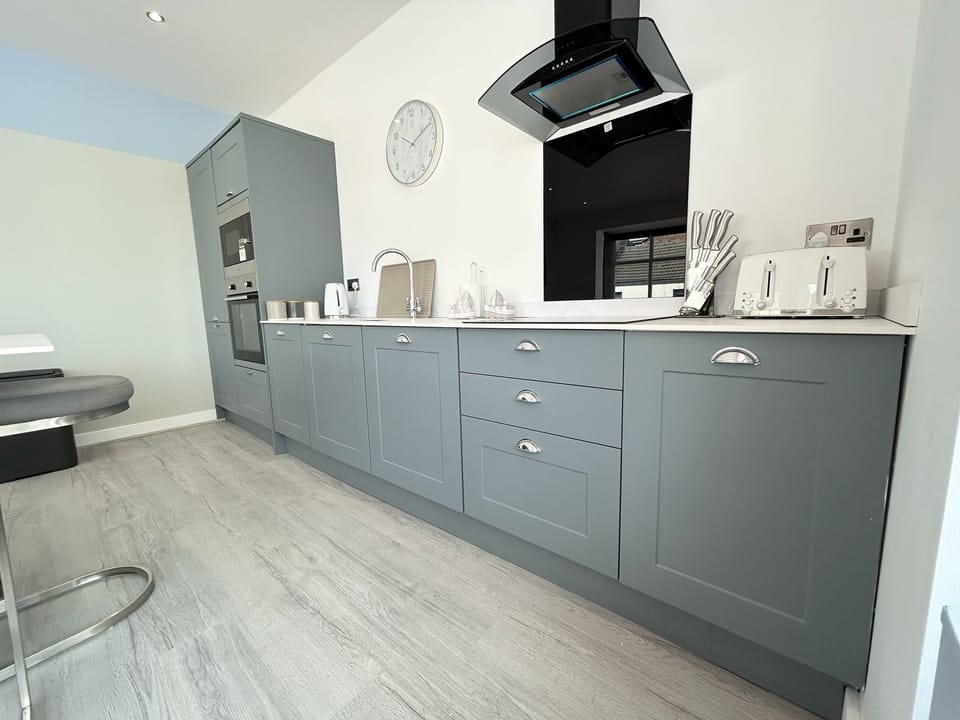 Open Plan Kitchen / Living Room