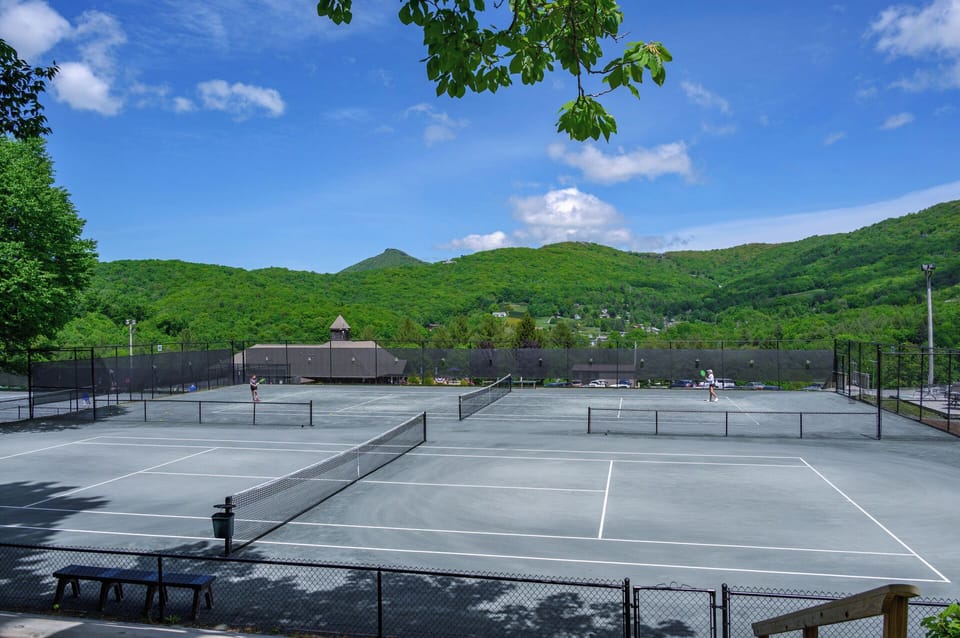 Enjoy public tennis courts with incredible mountain views at Sugar Mountain Tennis Courts, which transform into an ice skating rink during the winter season.