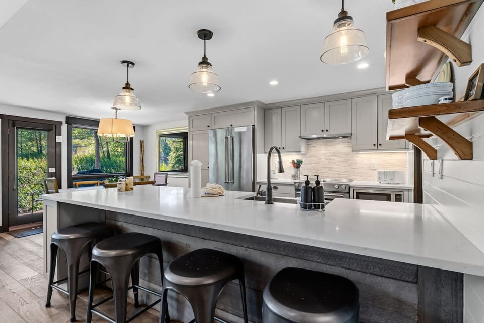 Remodeled, fully equipped kitchen with bar seating