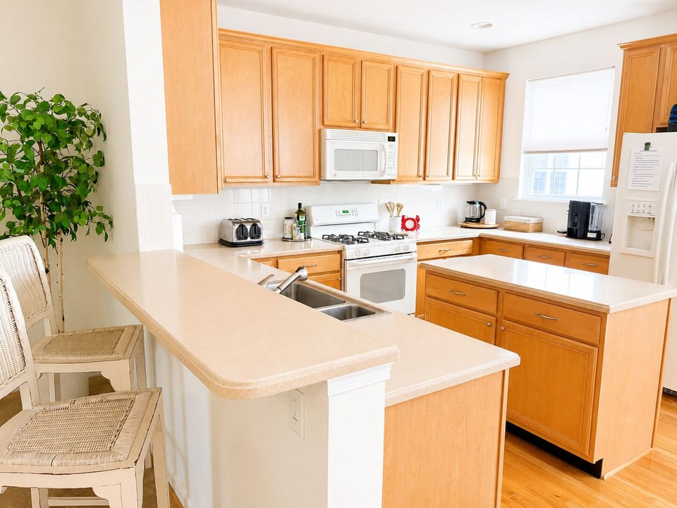 Fully equipped kitchen