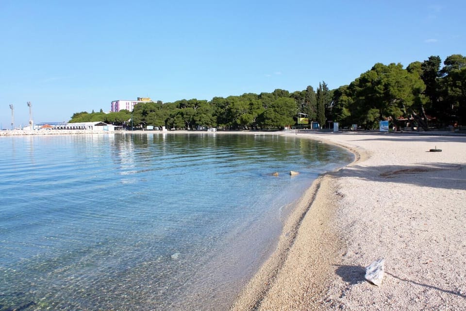 Nearby beaches
