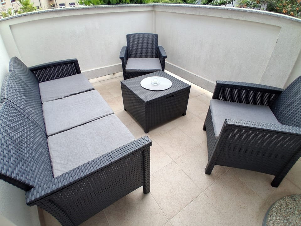 Balcony 1