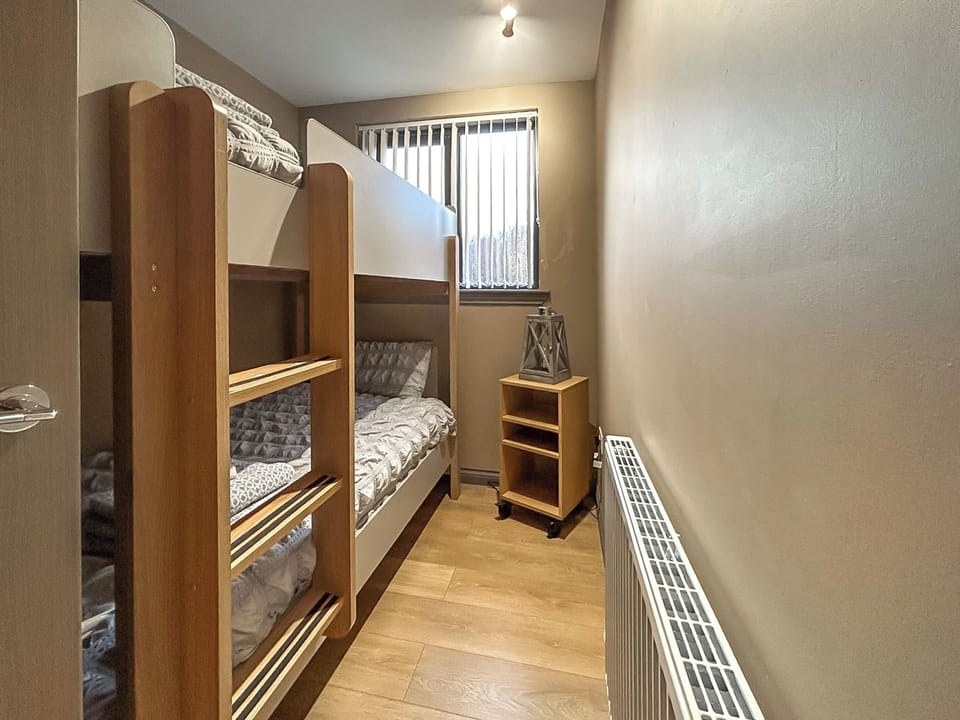 Bunk bedroom | Bellstane Chalet - Eden Leisure Village, Glasgow