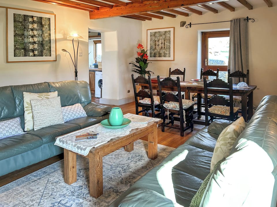 Living room/dining room | Ostlers End, Hartington
