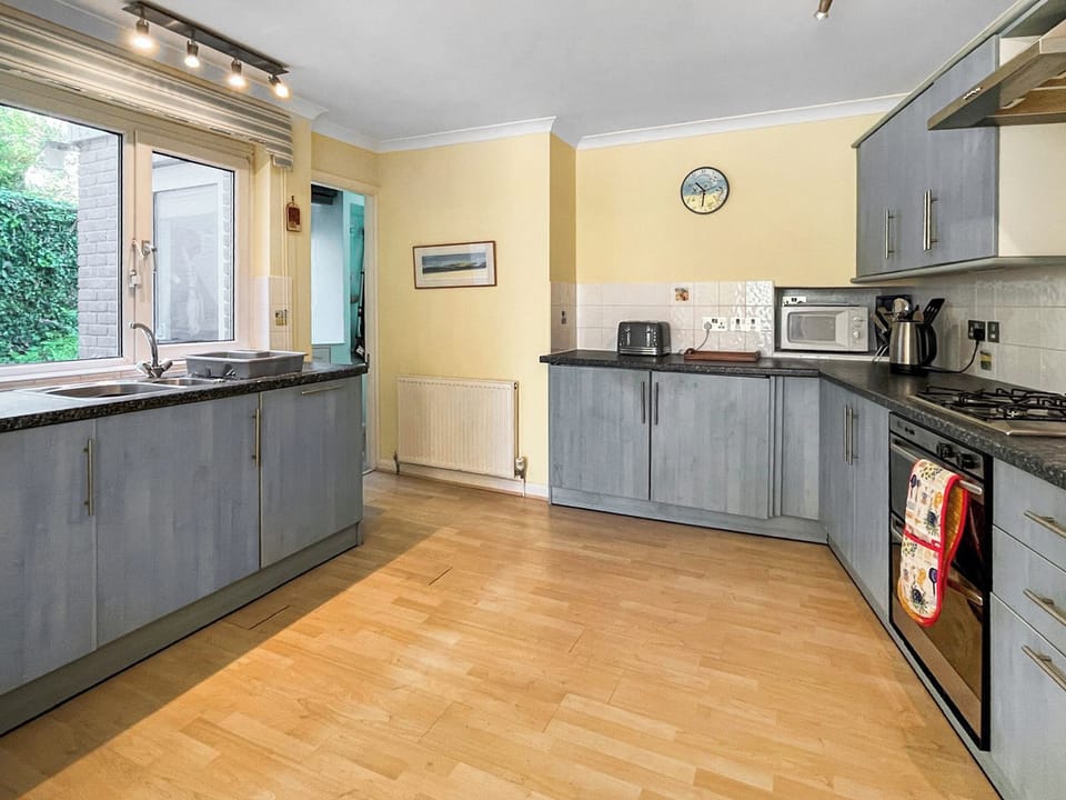 Open plan living space | Eastone Grey, Salcombe