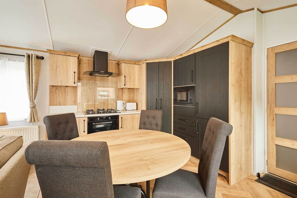 Oak 16, Allerthorpe - Host & Stay