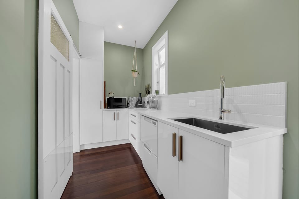Scullery/Laundry