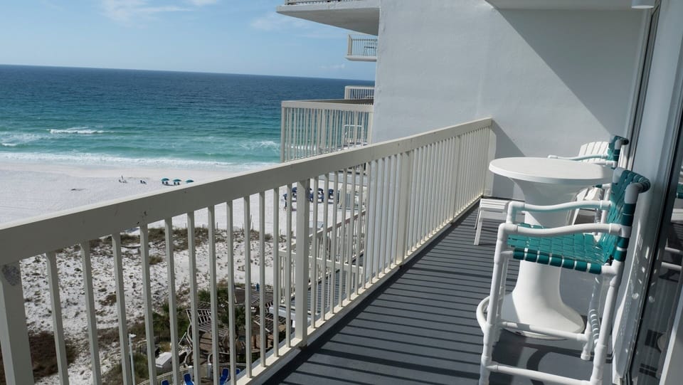 Plenty of seating on the balcony