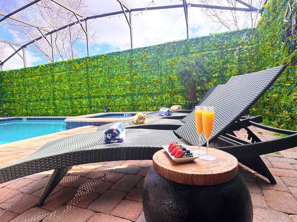 Fresh berries, mimosas, warm sun on the lounger. Nobody checks the time. Nobody needs to.