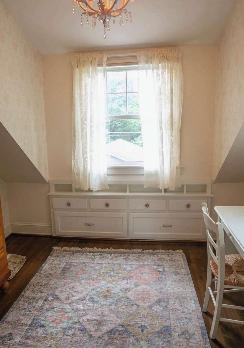 Bedroom with Desk