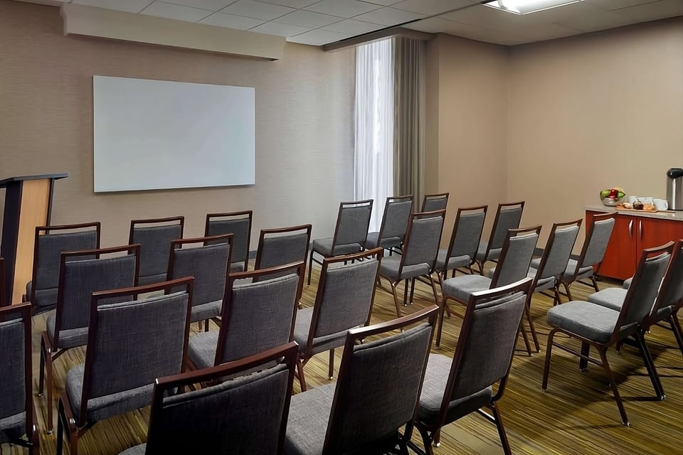 Gather your team in a comfortable, presentation-ready meeting room.