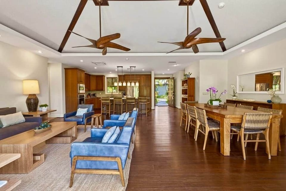 Bright, airy living and dining. The perfect space to start your day.