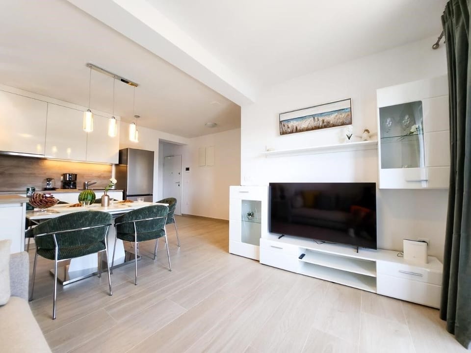 Living room 1