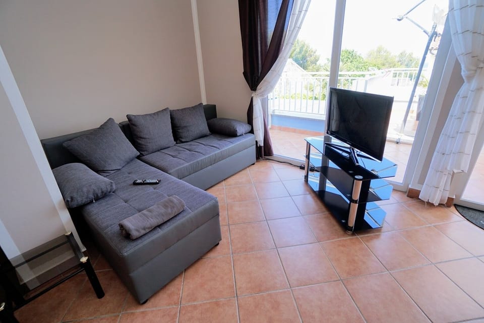 Living room 1