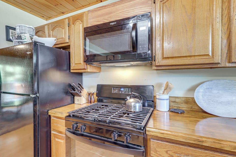 Kitchen | Dishwasher | Main Level