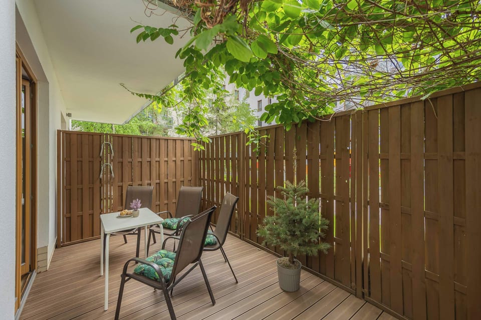 The garden's peaceful ambiance is ideal for unwinding.
