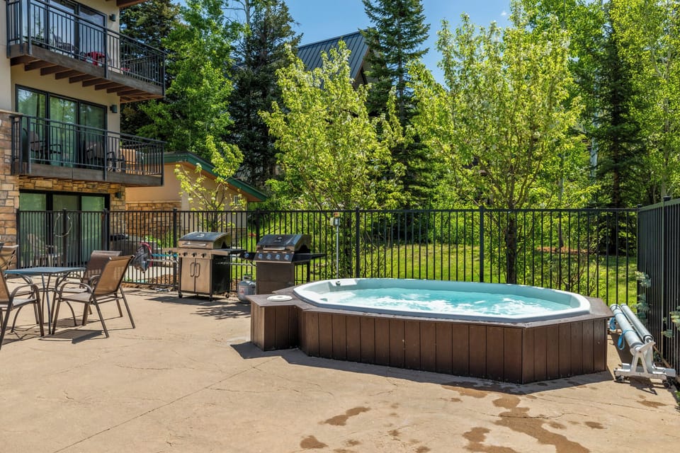 Hot Tub
