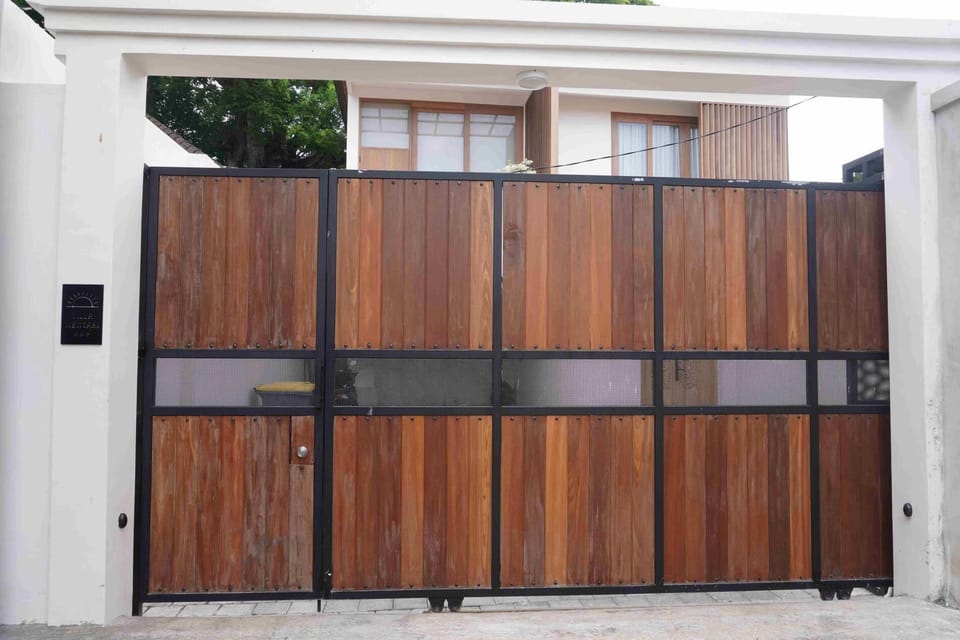 Calm & Stylish Single‑Level Villa • Private Pool, Mini Gym & Office (1608)