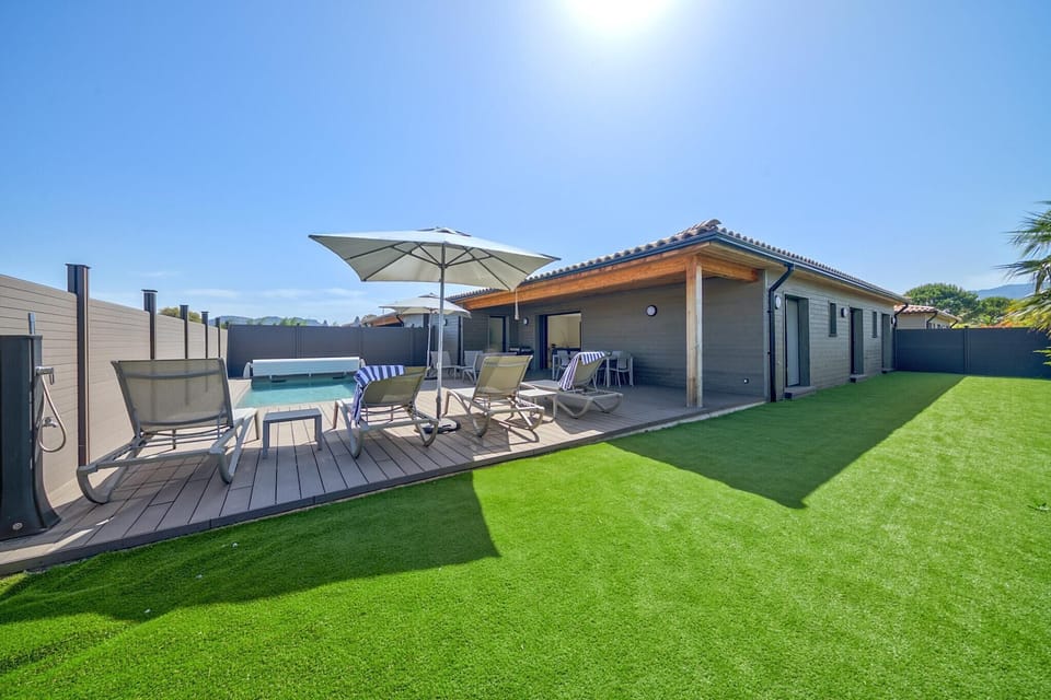 Holiday Home Exterior [summer]
