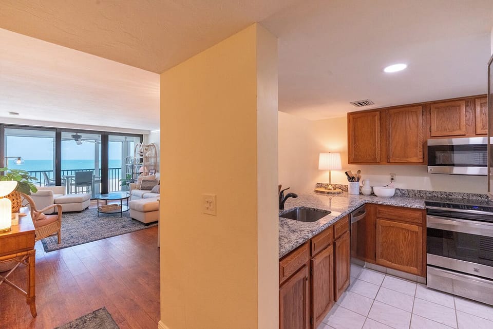 Air Conditioned Chilled Open Floor Space is filled with sunlight