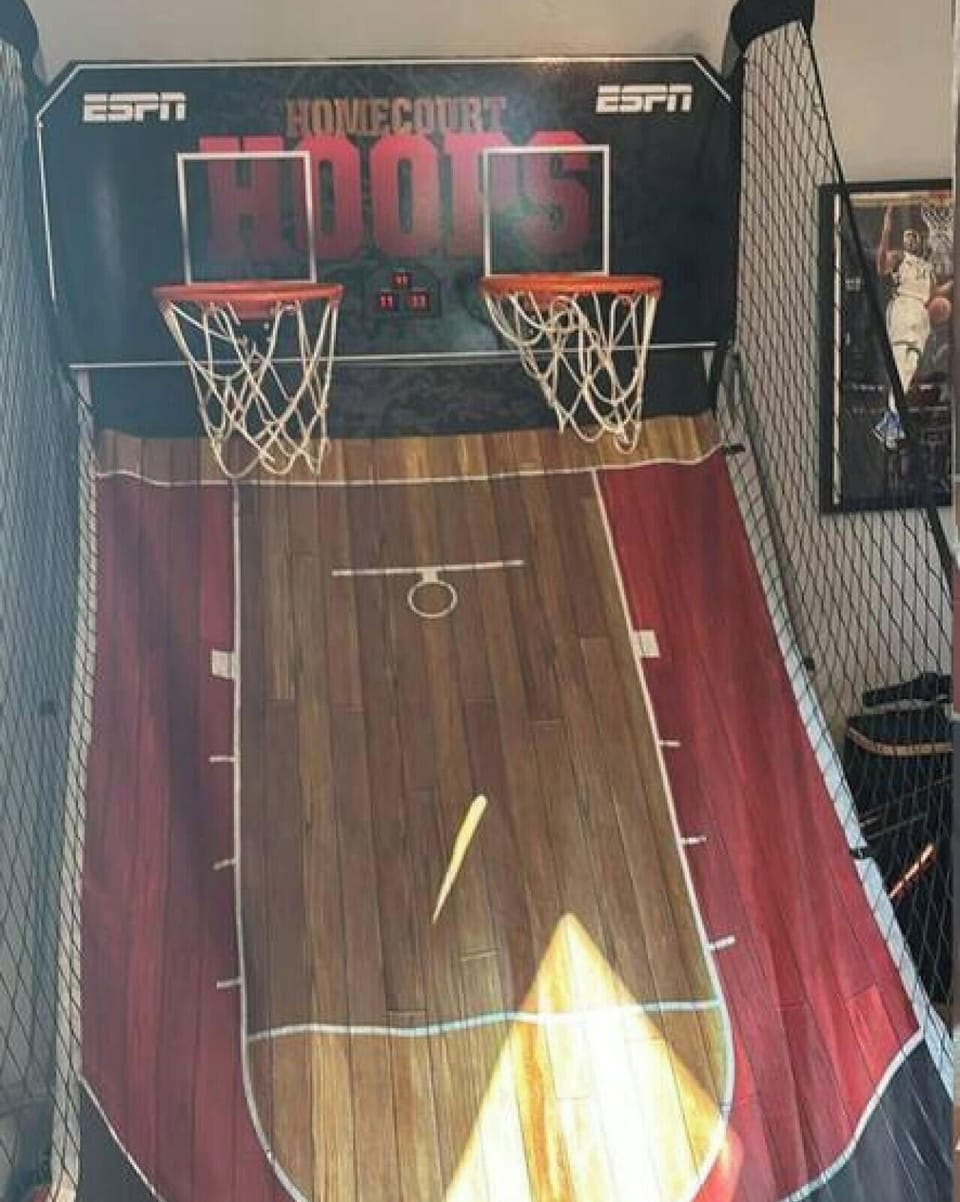 Sport court