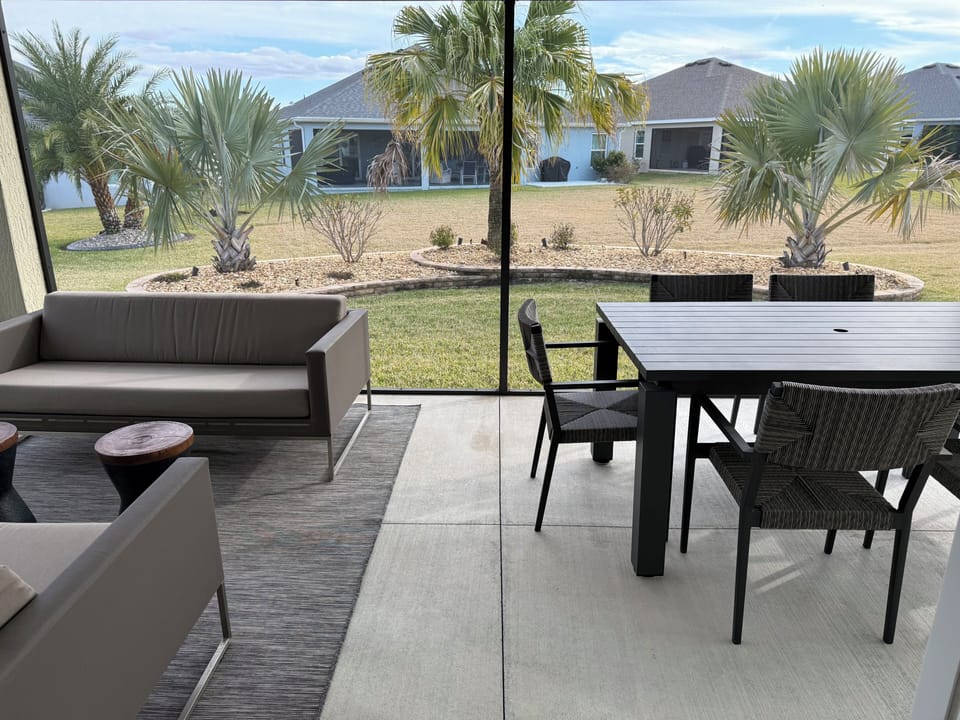 Outdoor dining