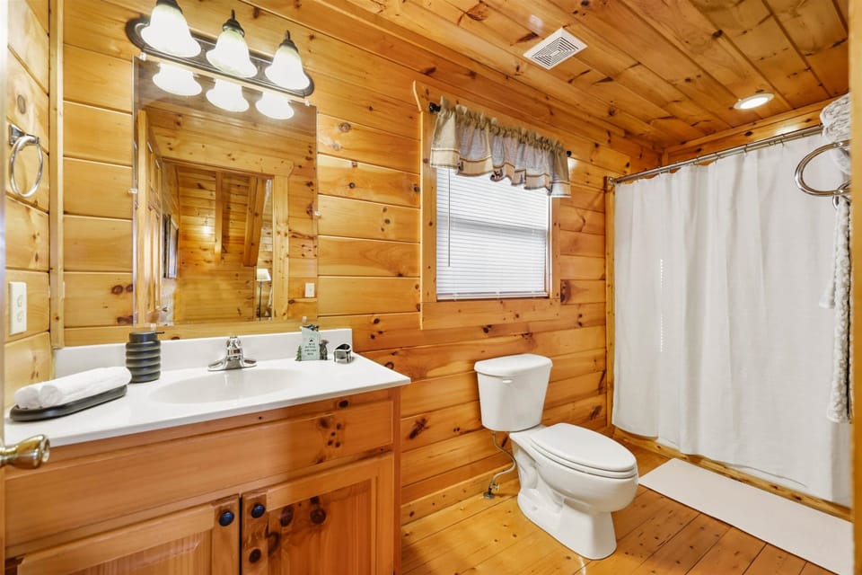 Main Level Bath Room