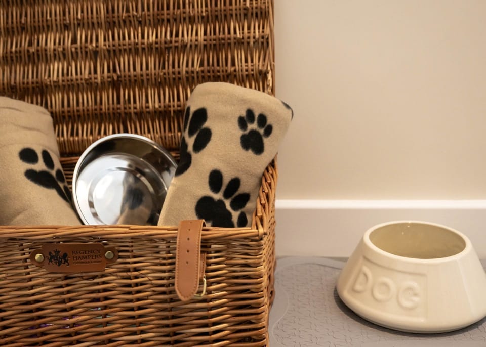 Dog friendly hamper at Grimsbury Castle, Berkshire