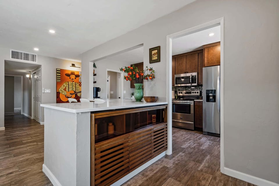 Entry way - open to kitchen. family and dining