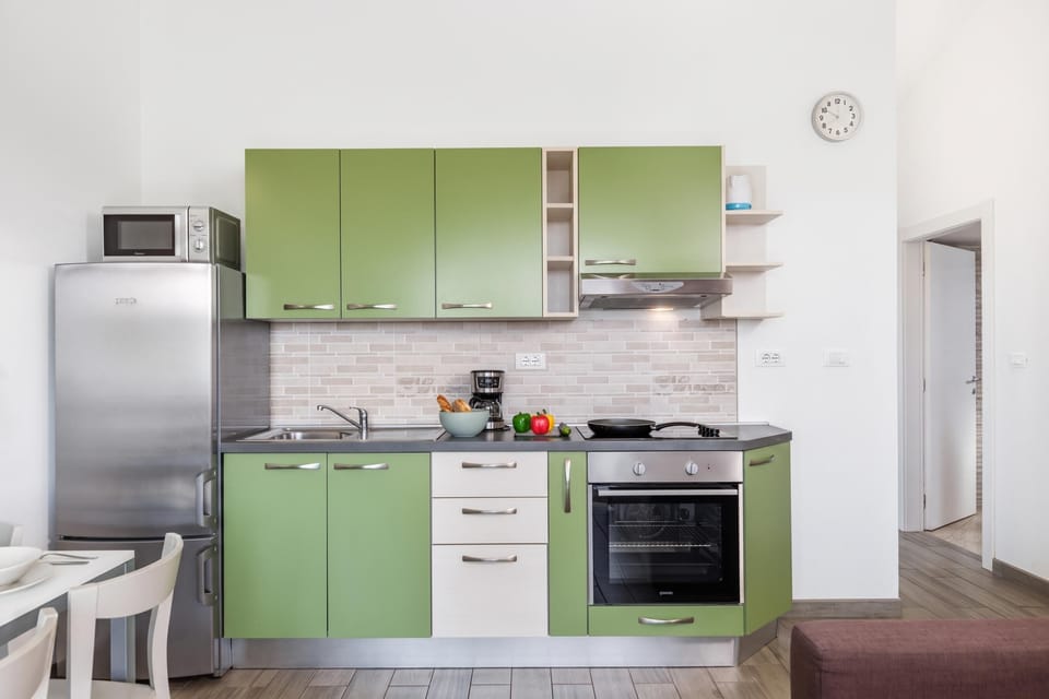 Kitchen and dining area