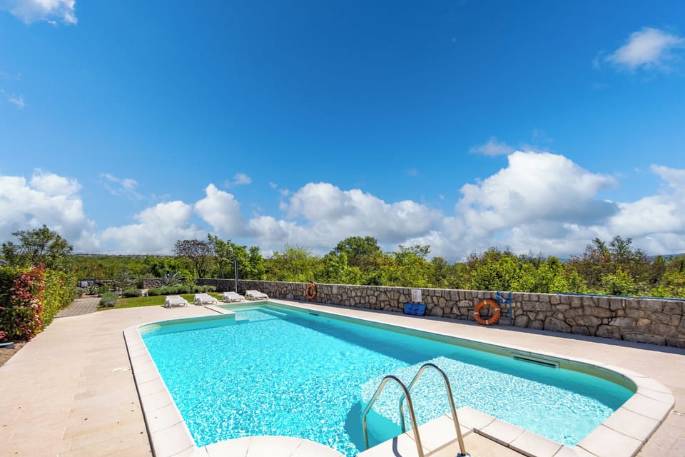 Shared pool