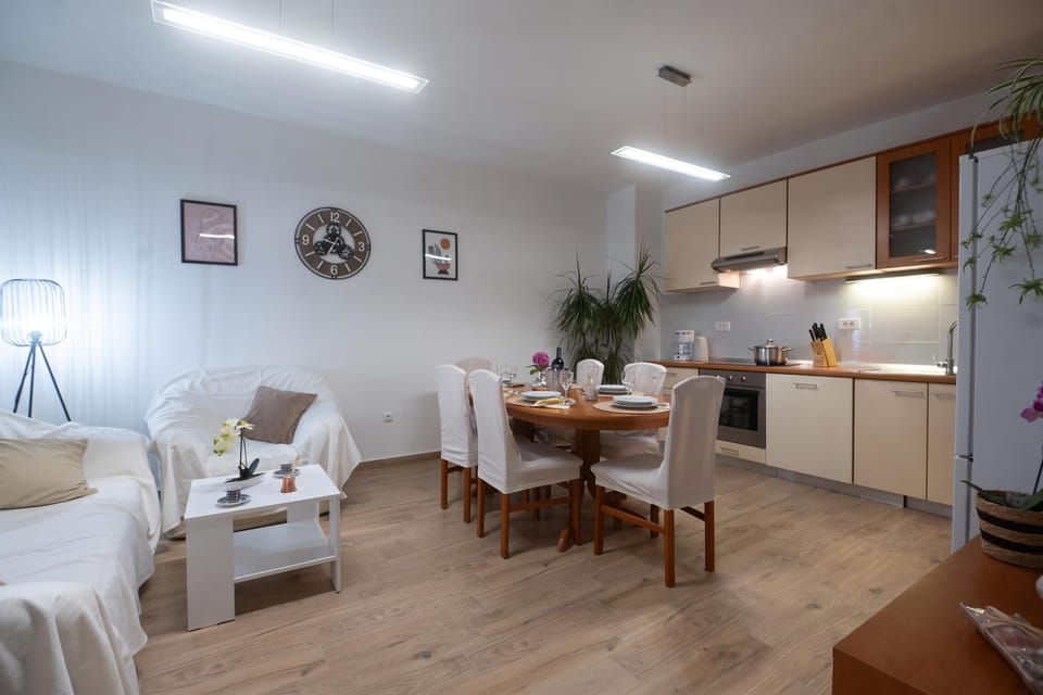 Kitchen and dining area