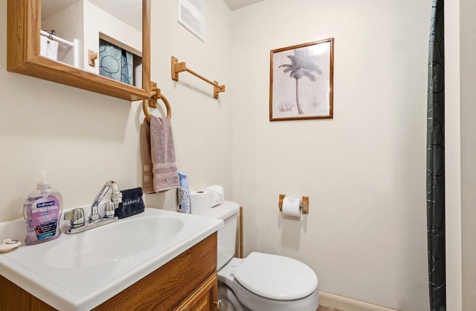 13-107 N WEST ST013