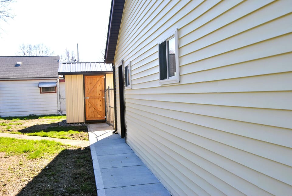 Side entrance, this is our guest entrance for the keyless entry. 