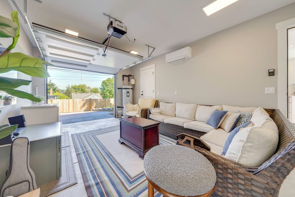 Garage Lounge Area