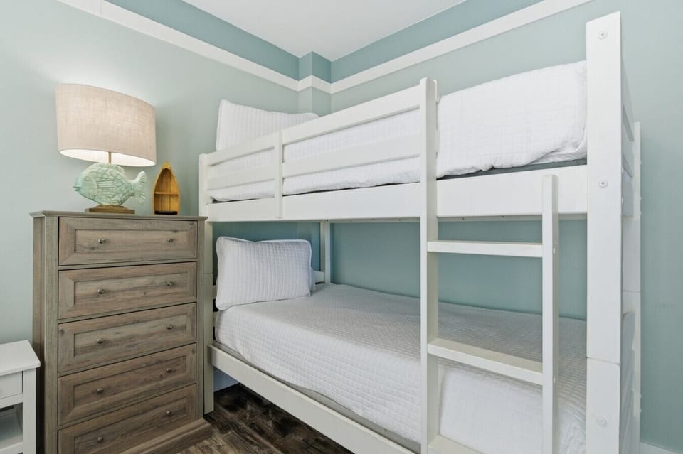 Bedroom #3 - Queen bed with Twin-over-Twin Bunk Bed
