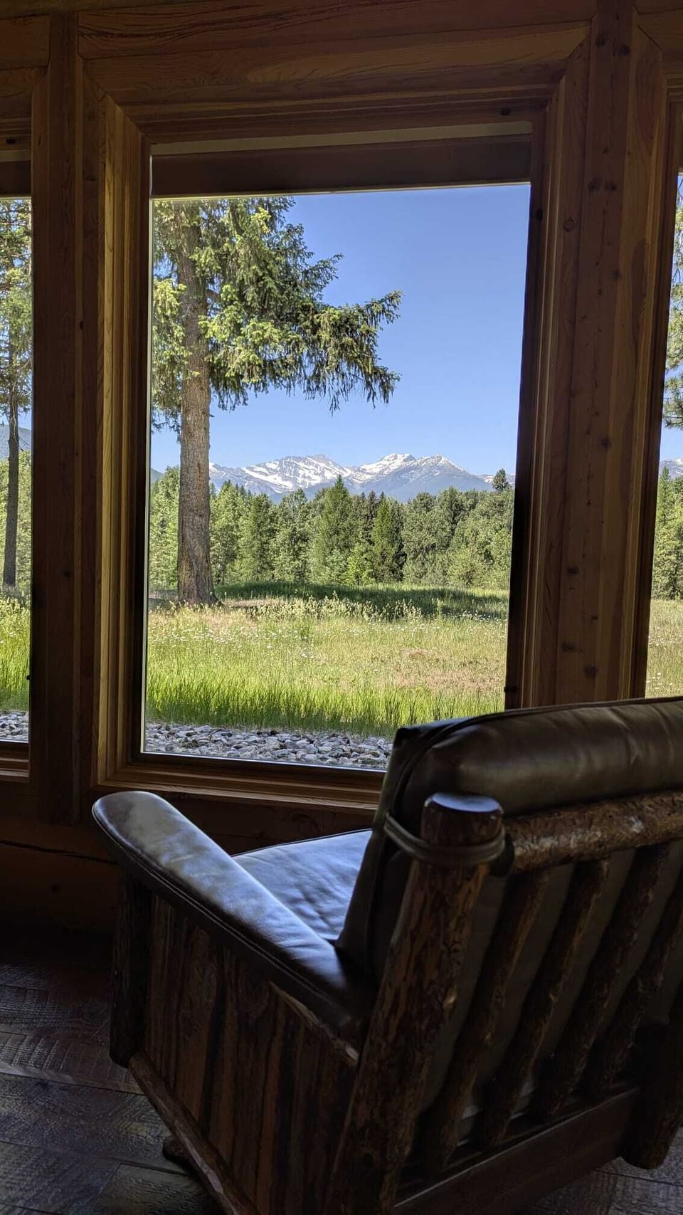View from the livingroom and dining room