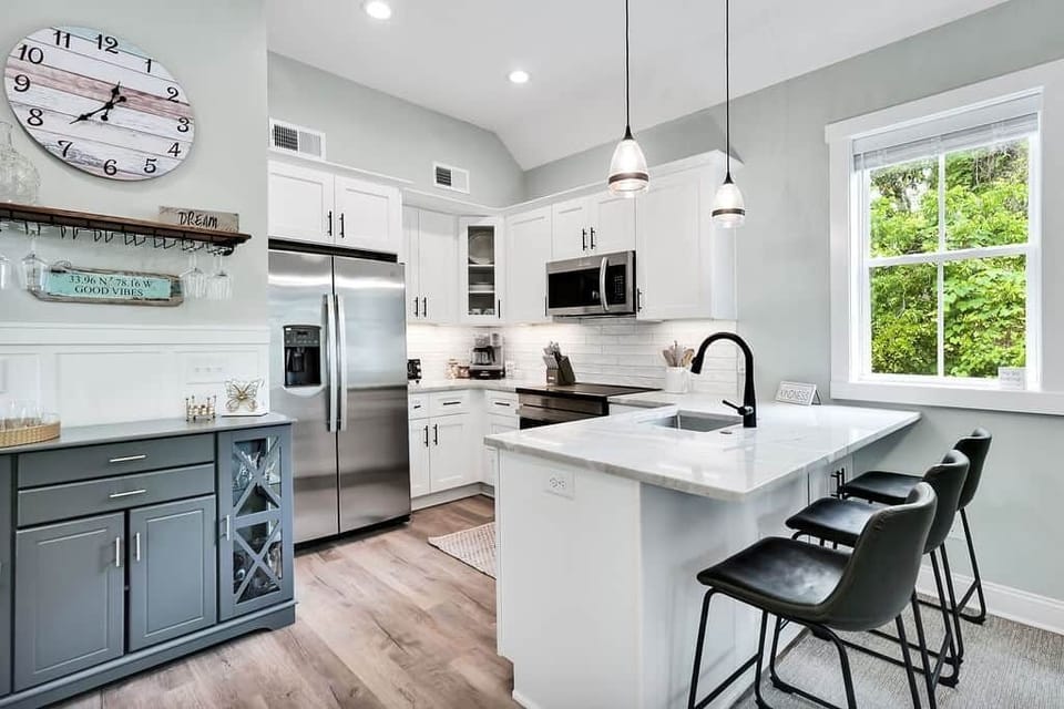 108 W Brown St. Unit 4