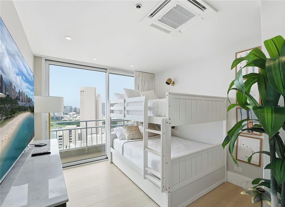 Bedroom 2 — Bunk Beds (Unit B)