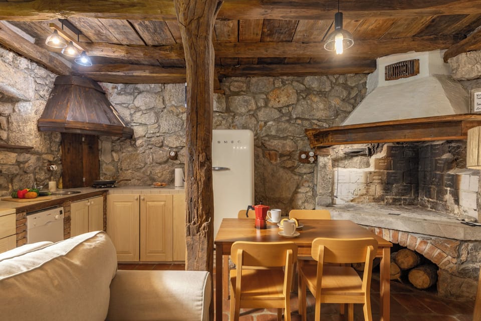 Kitchen and dining area