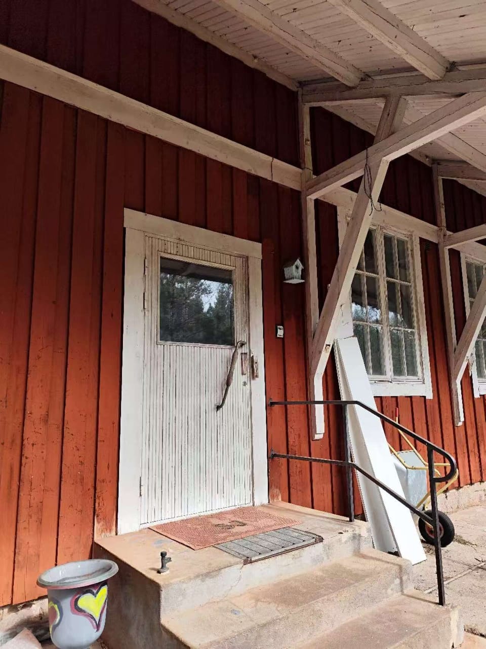 Exterior detail