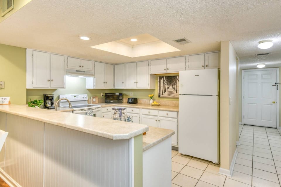 The large kitchen is perfect for cooking meals.