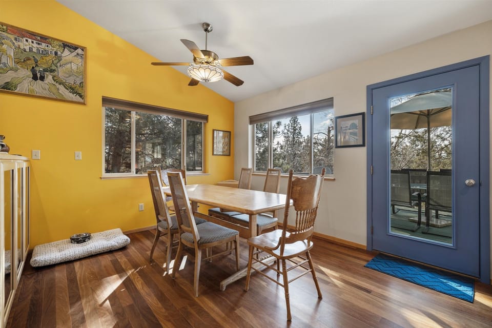 Enjoy meals together around a table that comfortably seats 6.